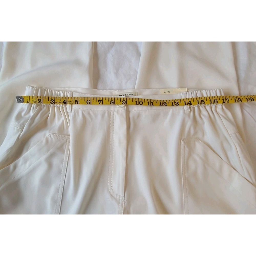Max Studio Cargo Trousers Womens XL Ivory Pockets Taper Mid Rise Pants Easy Care - Picture 3 of 14